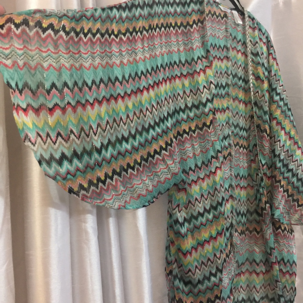 Kimono - Picture 3 of 4